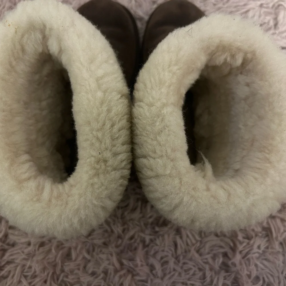 Sold - Picture 5 of 13